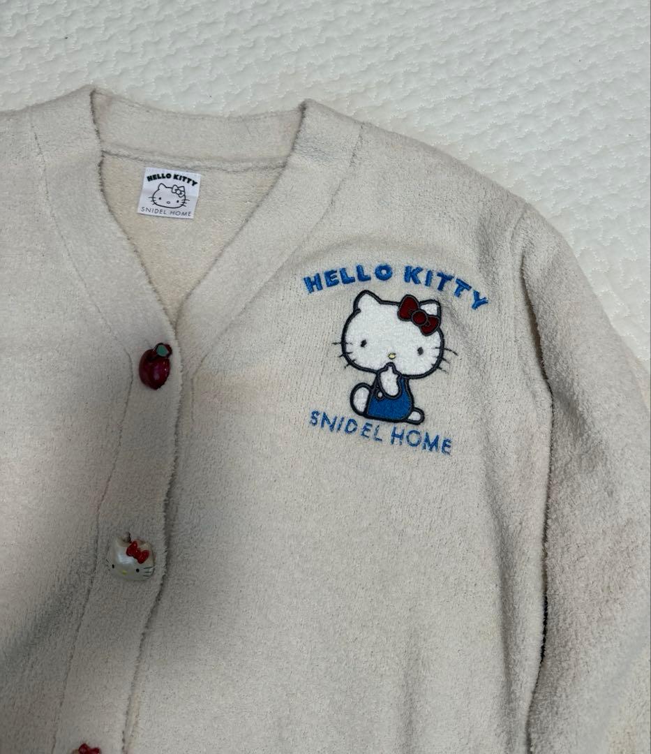 【k.︎︎♥︎ プロフ必読】スナイデルホーム　キティコラボ　ニットカーディガン