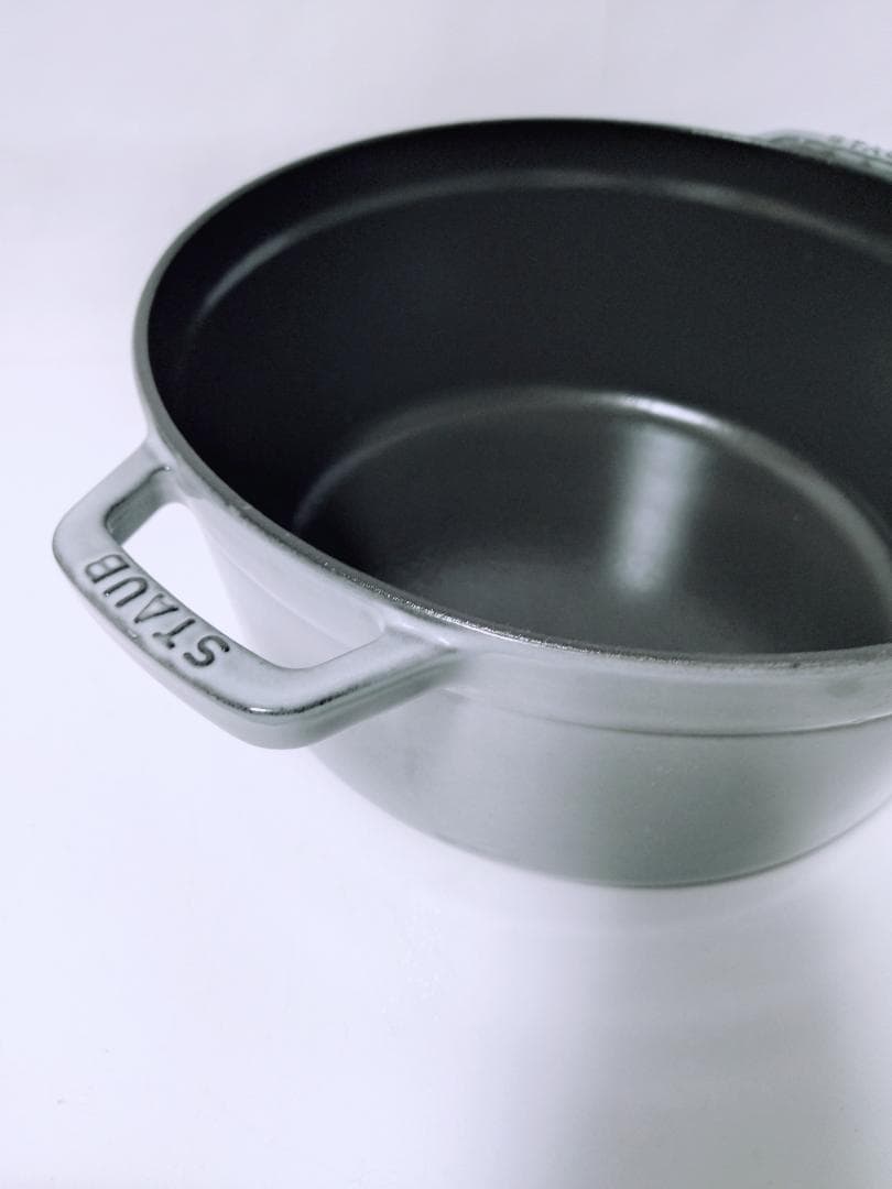 美品 STAUB LA COCOTTE 鋳鉄製 両手鍋 26センチ
