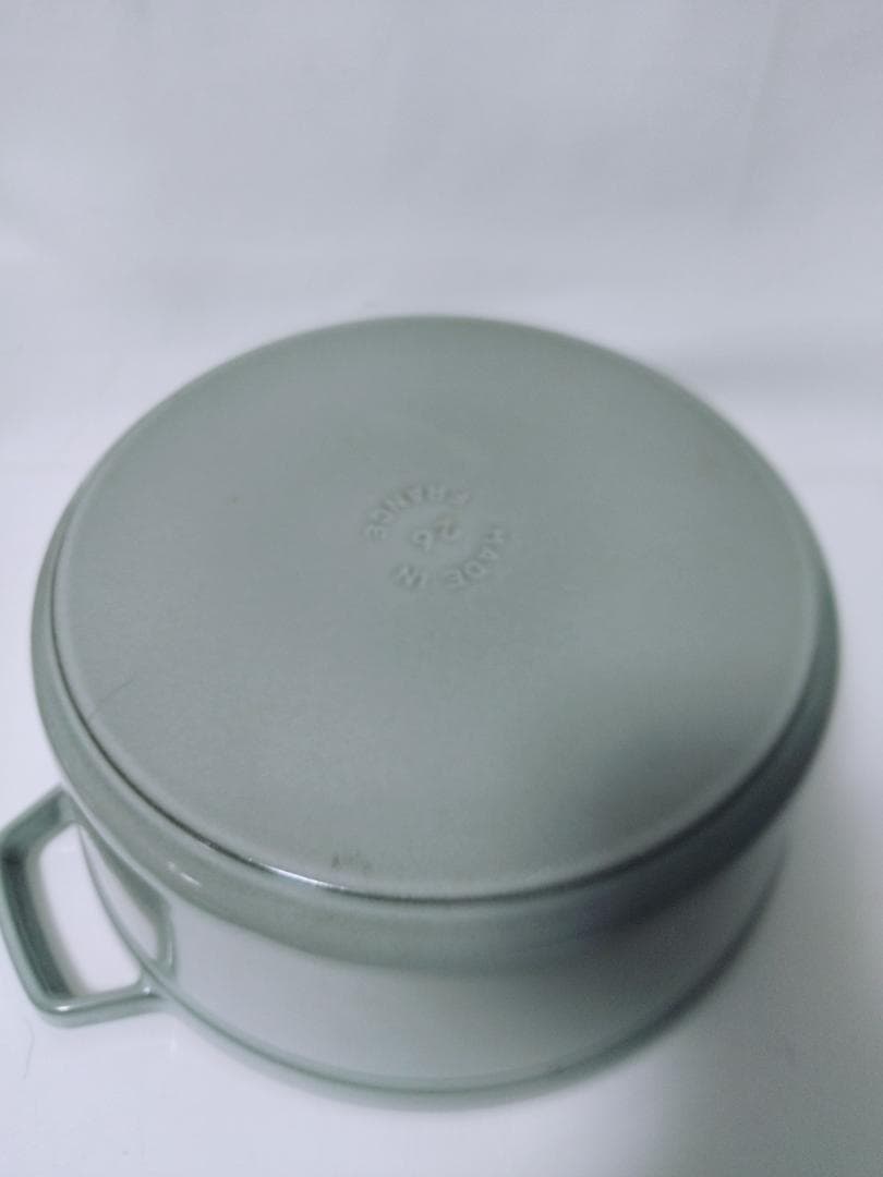 美品 STAUB LA COCOTTE 鋳鉄製 両手鍋 26センチ