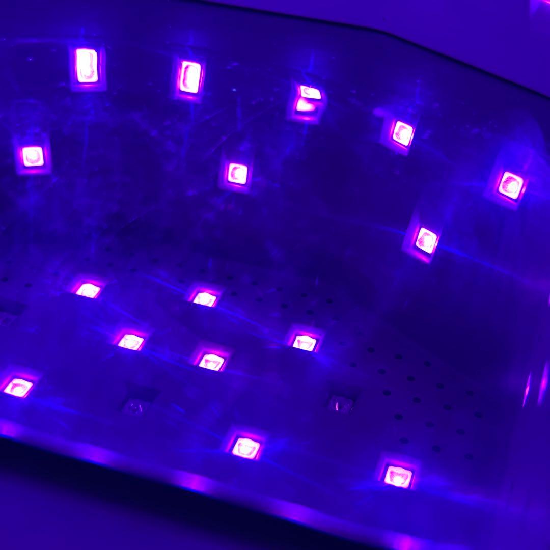 oui nail ネイルライト(美容機能付き)