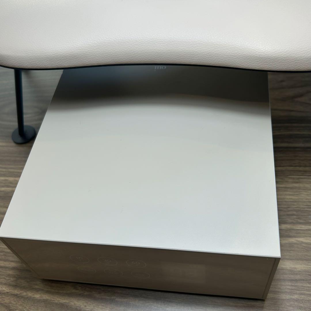 oui nail ネイルライト(美容機能付き)