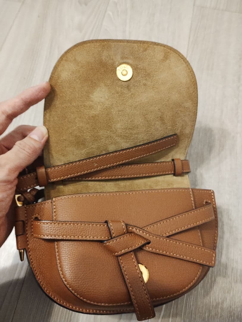 【LOEWE】ロエベ ゲート ミニ ショルダーバッグ カーフスキン タン