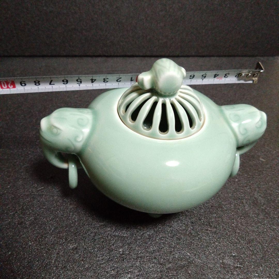 新品 伊万里鍋島焼 青磁 香炉 冬山　縁起物　お祝い　おもてなし