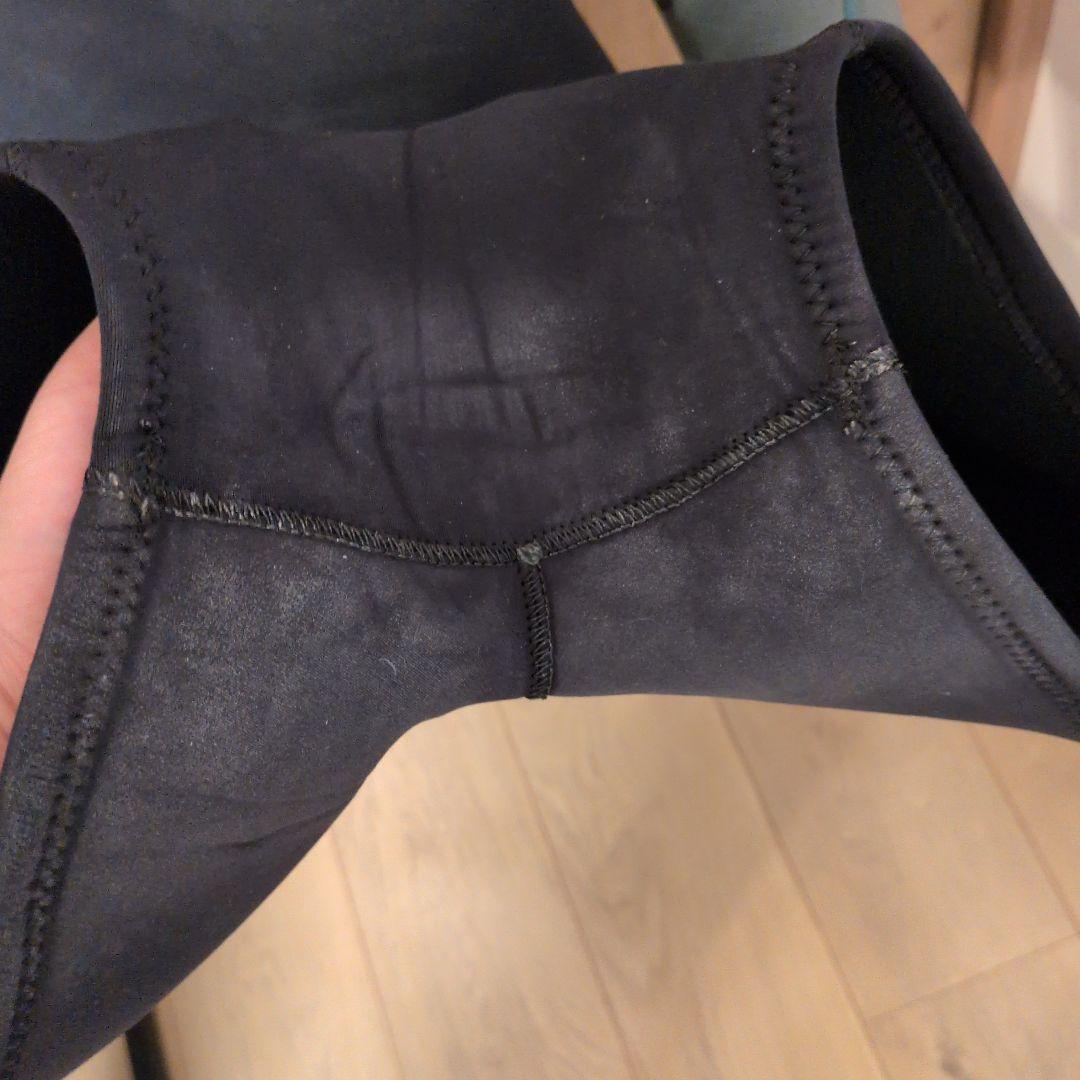 【値下げ中】Patagoniaウェットスーツ　ロンスプ　レディース8