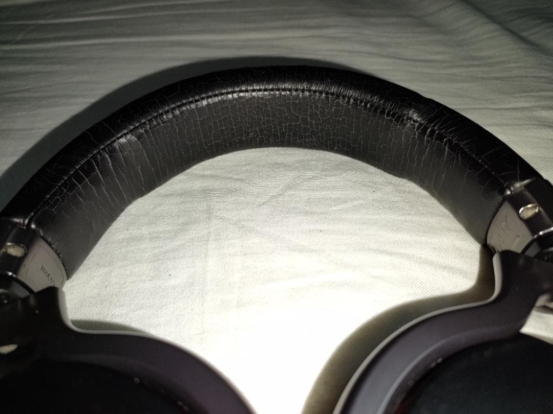 WALKMAN + SONYヘッドホン + microSDカード