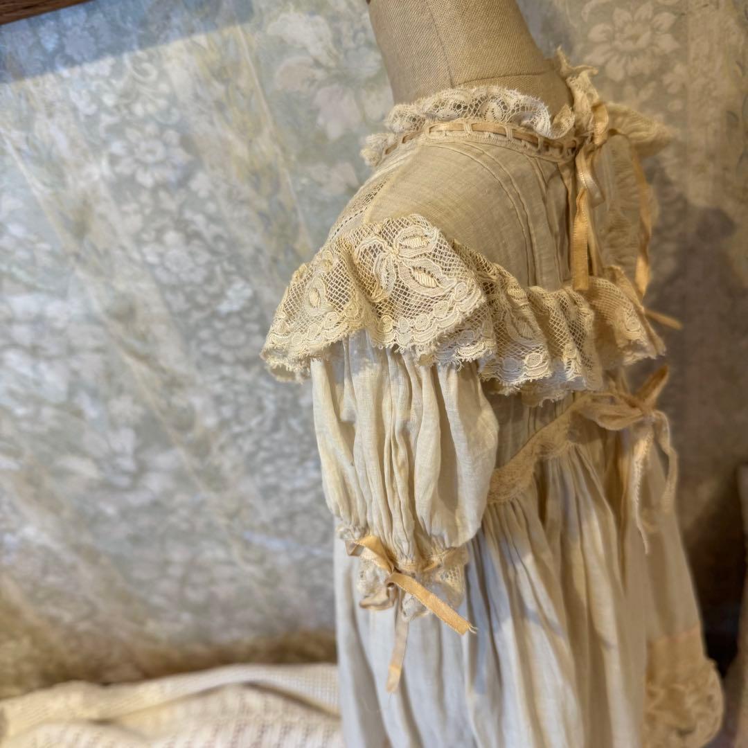 ヴィンテージドールトルソーとアンティークレースドールドレスのセット