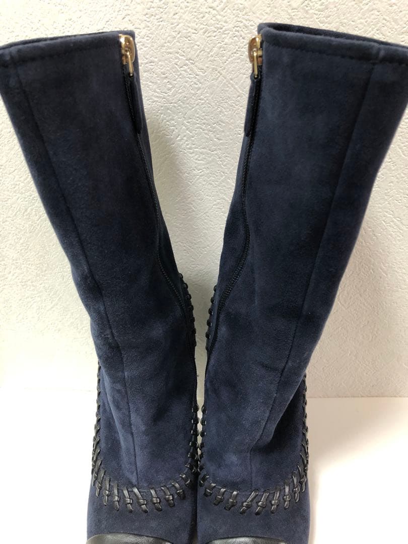 美品【CHANEL】ネイビー スエード ヒールブーツ　36サイズ