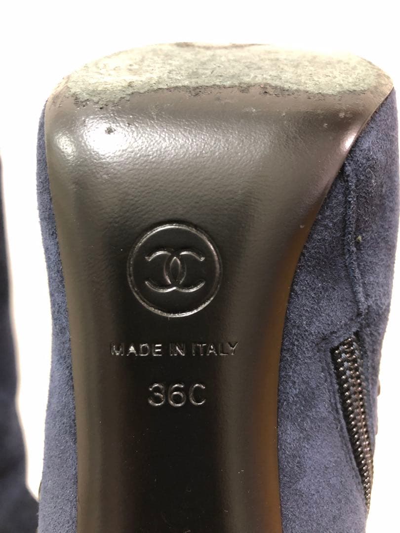 美品【CHANEL】ネイビー スエード ヒールブーツ　36サイズ