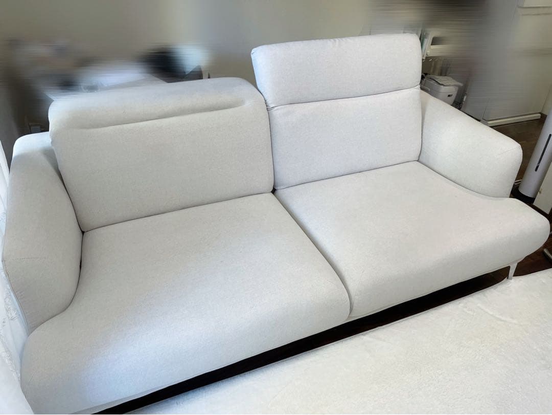 完売品アルモニア リクライニング3人掛ソファLarioホワイト 1月限定値下げ