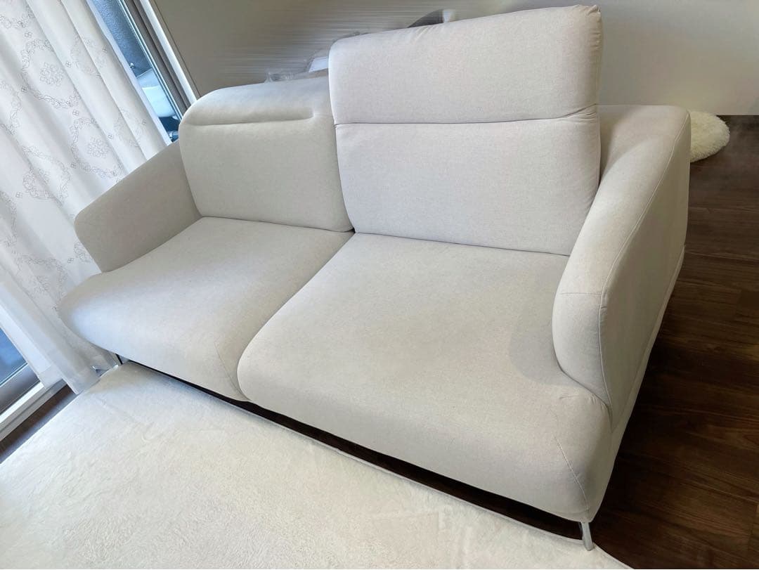 完売品アルモニア リクライニング3人掛ソファLarioホワイト 1月限定値下げ