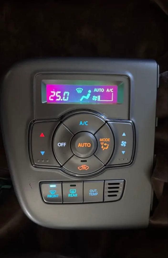 DA17Wエブリイ　限定一点　液晶反転レインボー　エアコンスイッチパネル