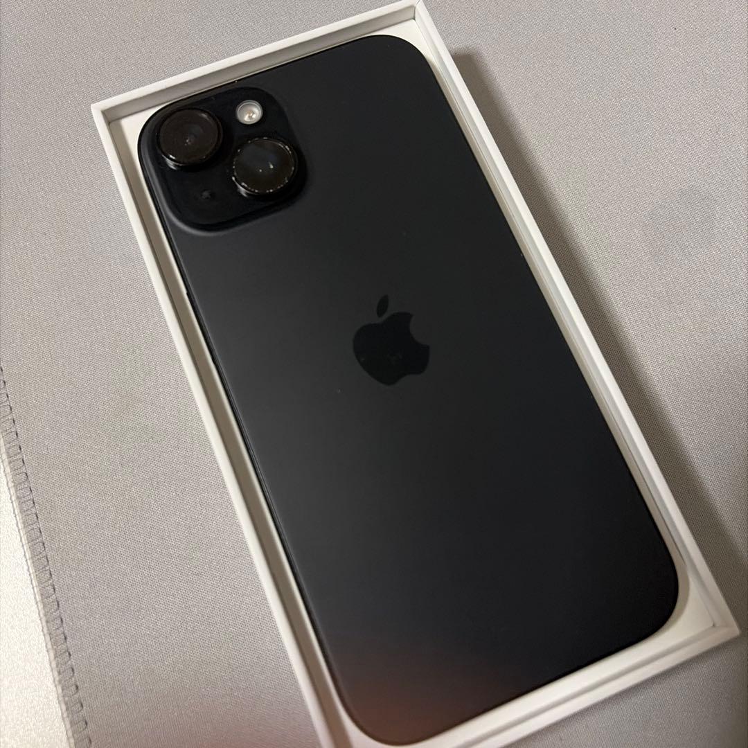 iPhone 15 ブラック 128GB（箱あり）