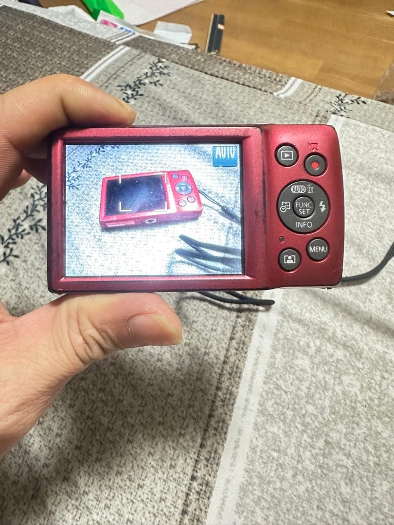 Canon IXY 200 キャノン イクシ