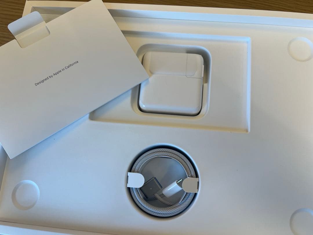 MacBook Air 13.6 M2 16G/256GB スペースグレー