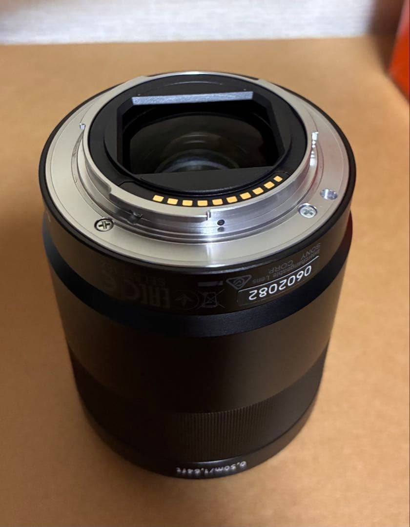 SONY sonnar T＊ FE 55mm F1.8 ZA プロテクター付き
