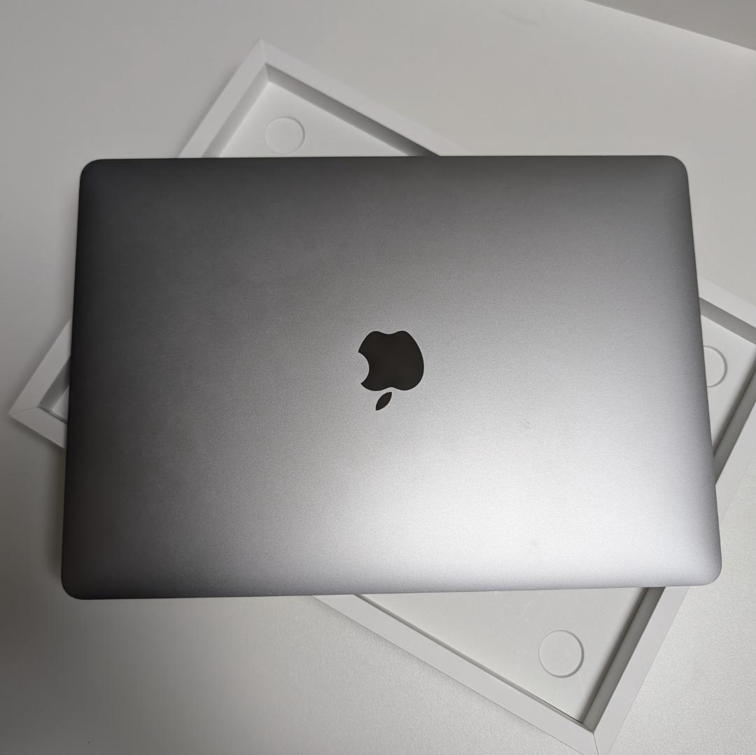 MacBook Pro 13インチ 2020 512GB 充放電118回