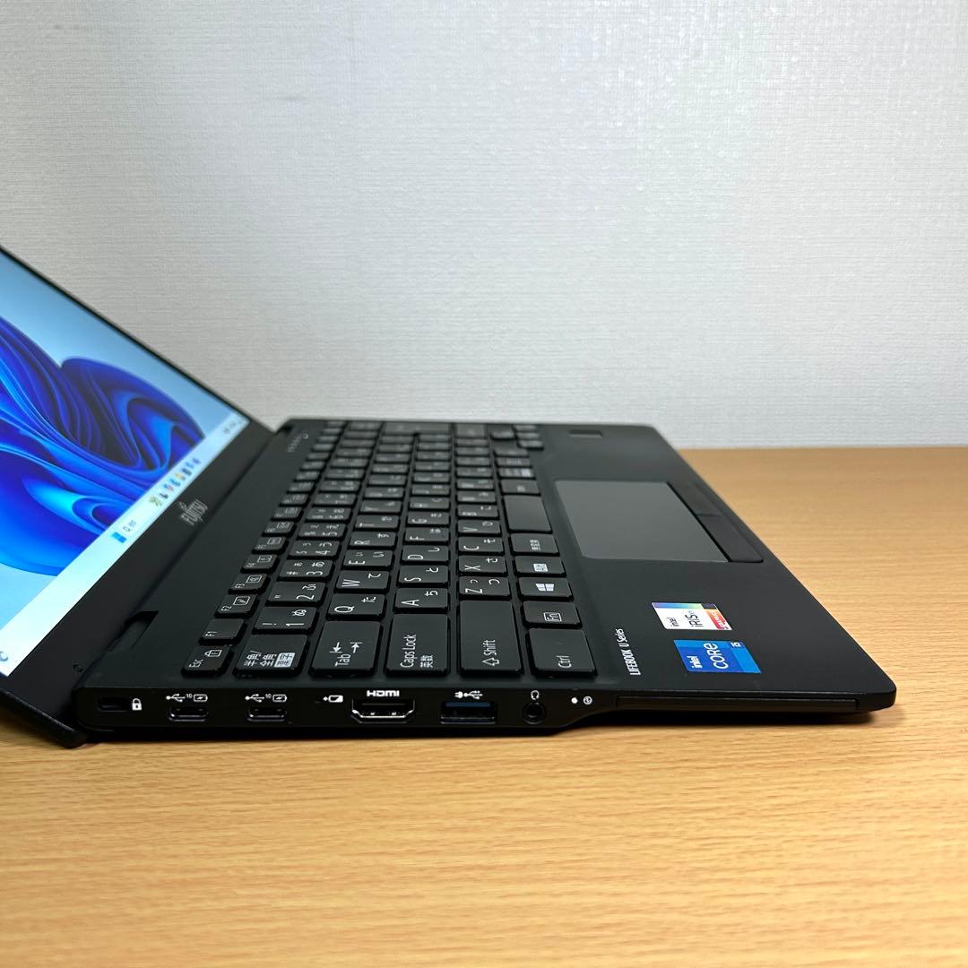 美品 富士通 LIFEBOOK U9311/F i5 256GB Office