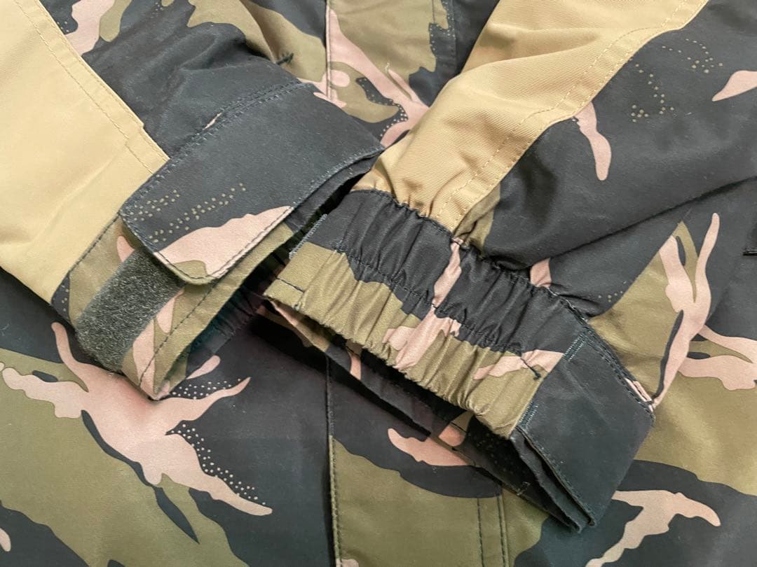 Burton BOYS COVERT JK/20537 カモフラージュ L