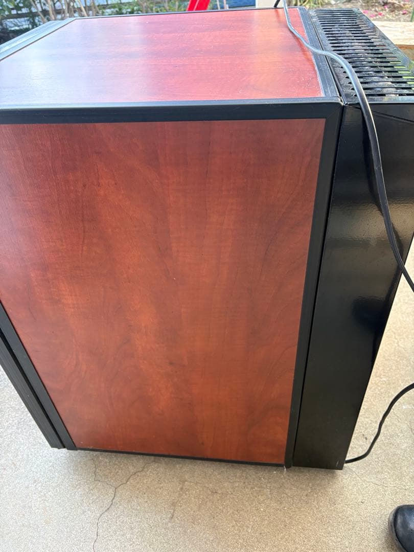 【定価120,000円】 Dometic ワインセラー 木目調 縦型