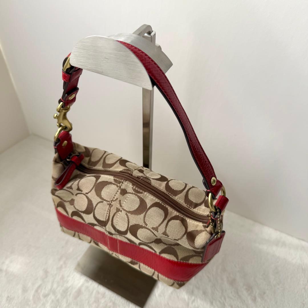 COACH シグネチャー 赤red ワンショルダー アクセサリーポーチ41642