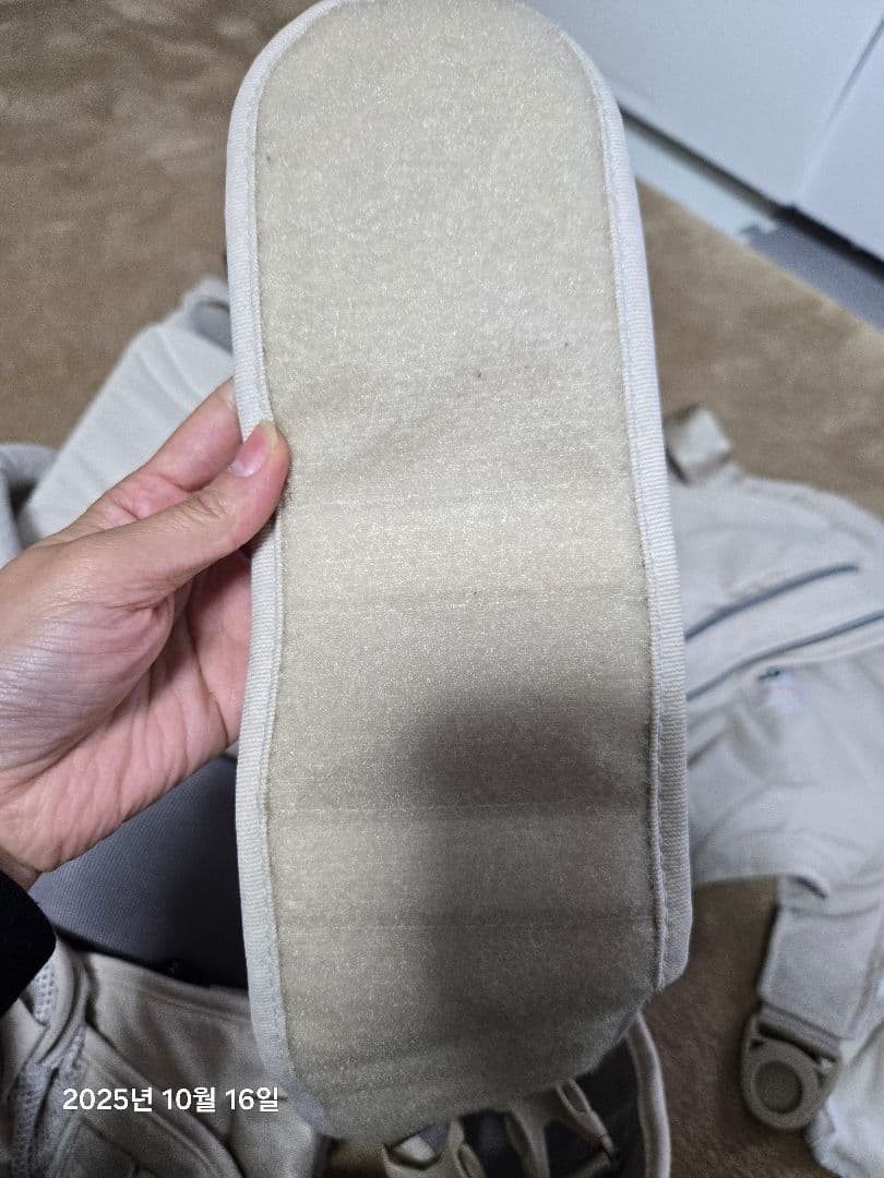 POGNAE ポグネーベージュ 抱っこ紐 メッシュ オールインワンタイプ