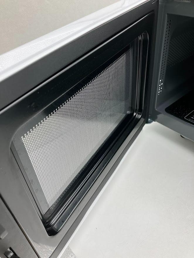 【美品】電子レンジ YAMADA　SELECT　YMW-ST17JI　ホワイト