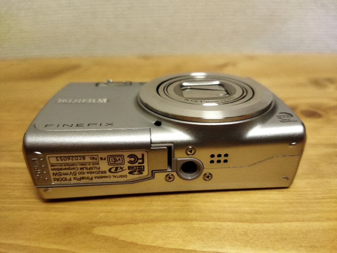 富士フイルム　F100fd