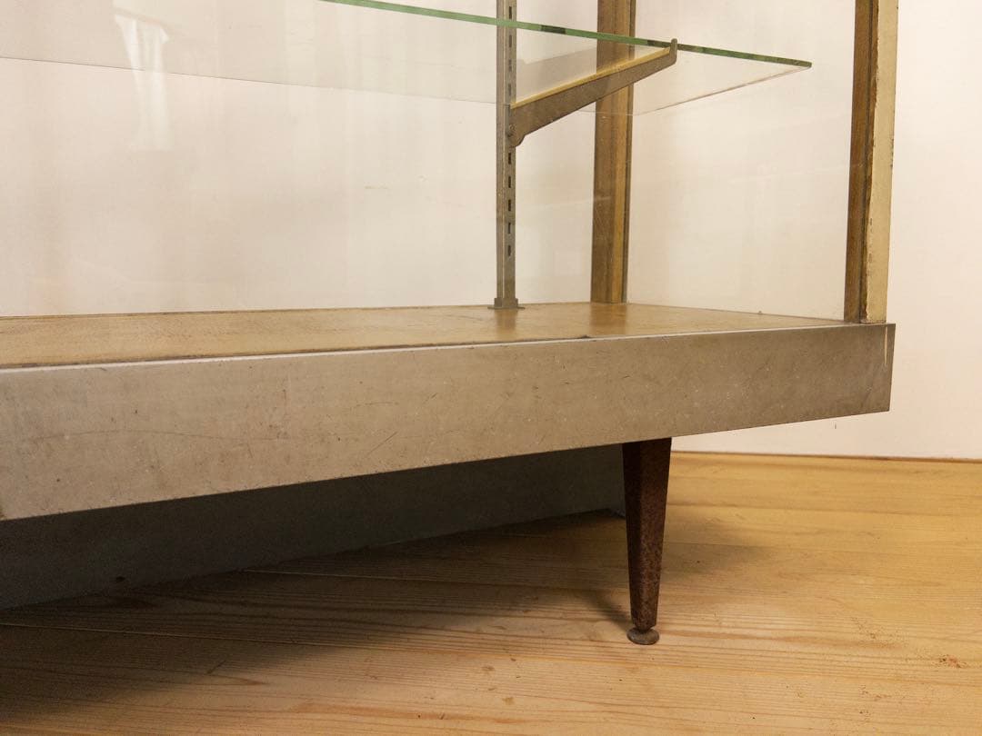 ガラス　ショーケース　ディスプレイ　横幅約121㎝　商店　アンティーク　レトロ