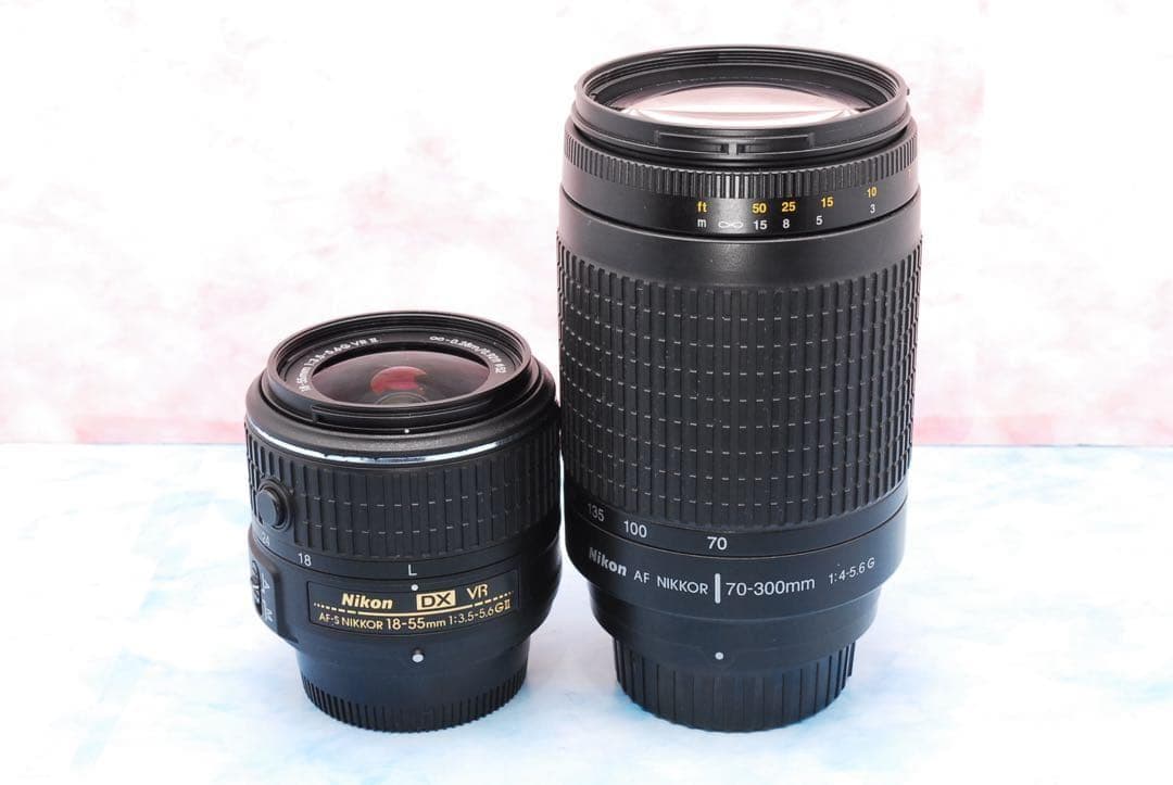 ニコン D7200☆一眼レフカメラ☆バッテリーグリップ付☆超望遠付Wレンズ