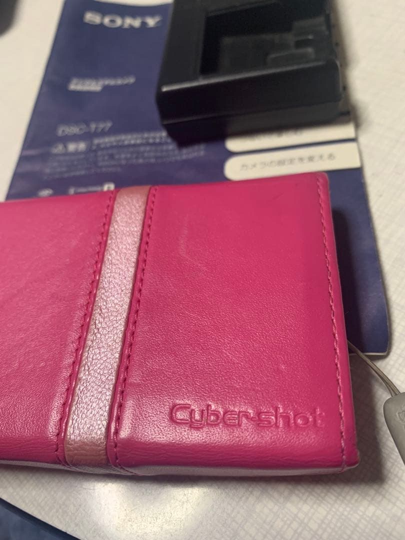 SONY Cyber-Shot DSC-T77 カバー桃　ほぼ未使用です　美品