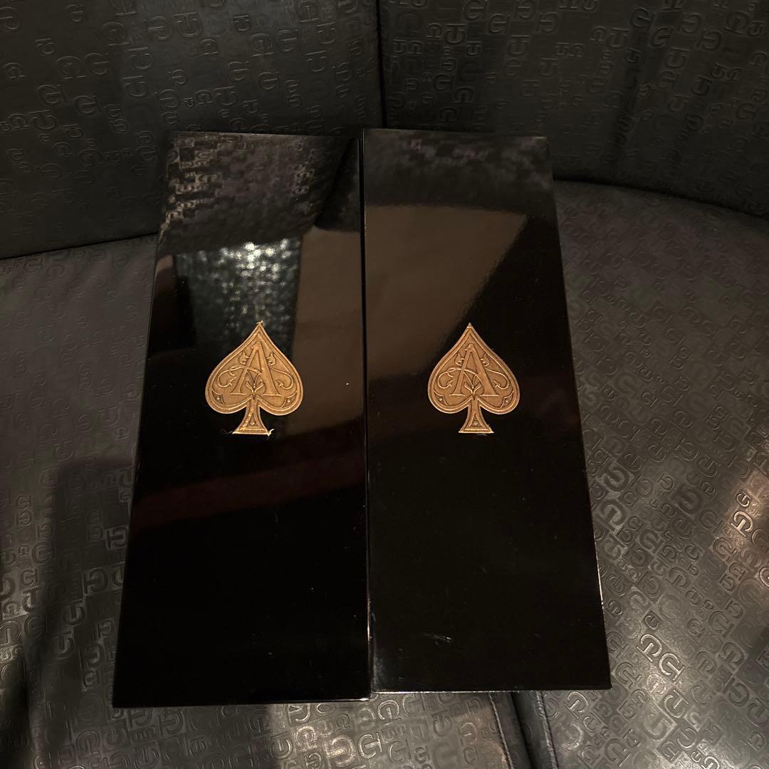 アルマンドケース