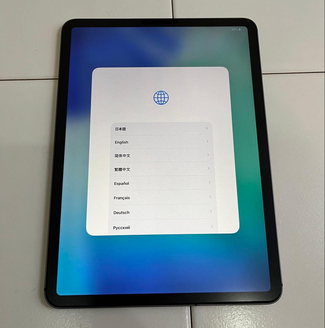 【最終価格】iPad Pro 第2世代 （11㌅、WiFi＋cellular）