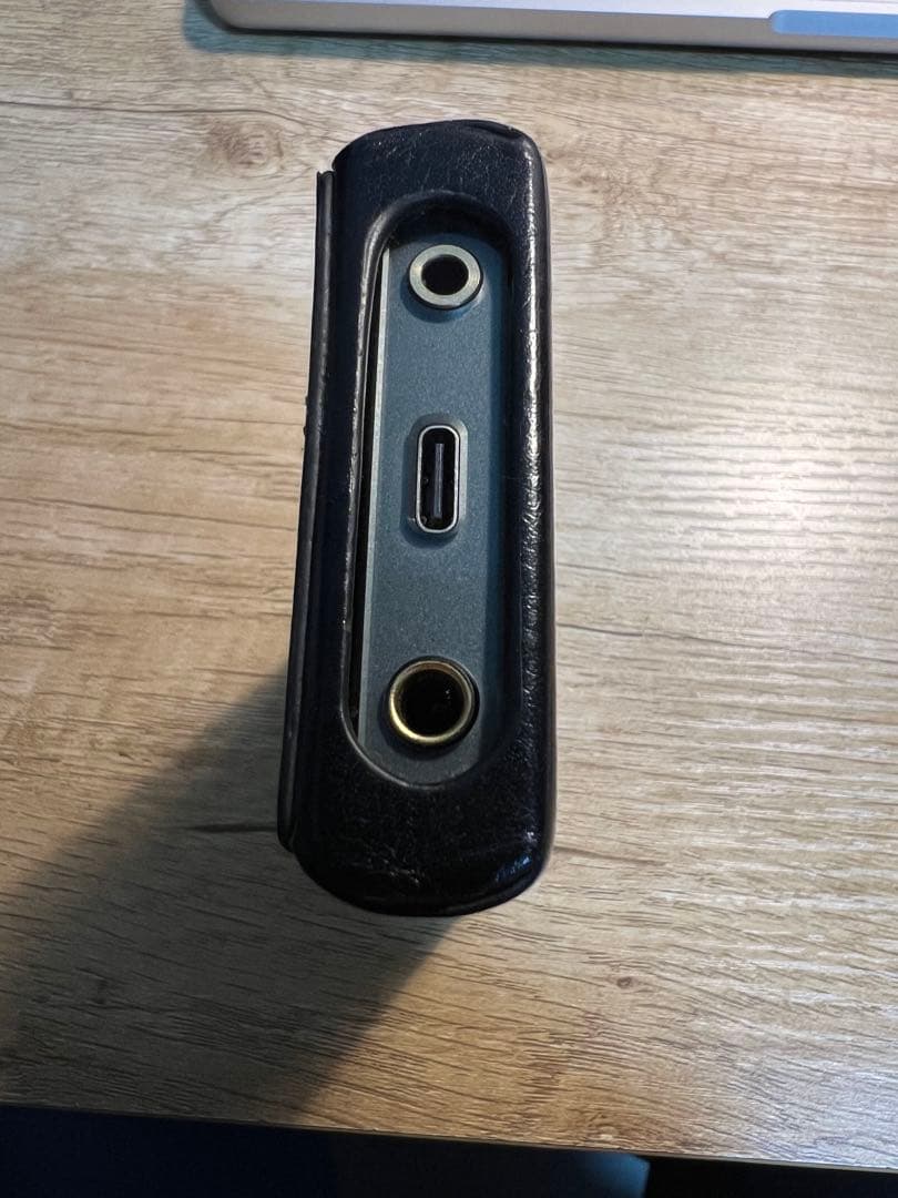 HiBy R5 Saber DAP ハイレゾ 音楽プレーヤー 純正レザーケース付