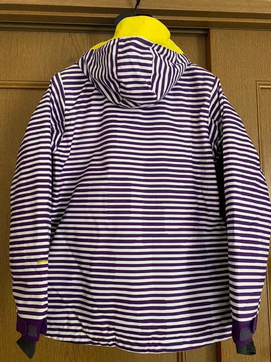 スノーボード レディースウェア ESTIVO ゴールドウィン