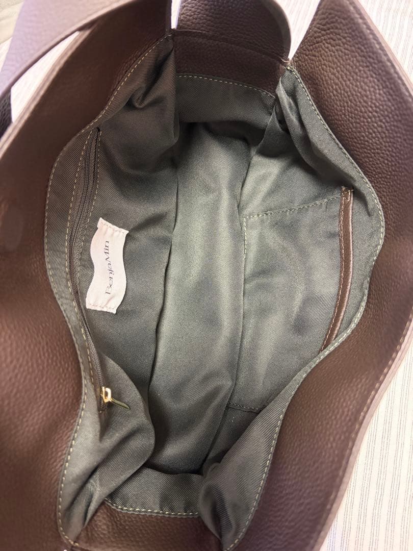 Benjamin ショルダーバッグ