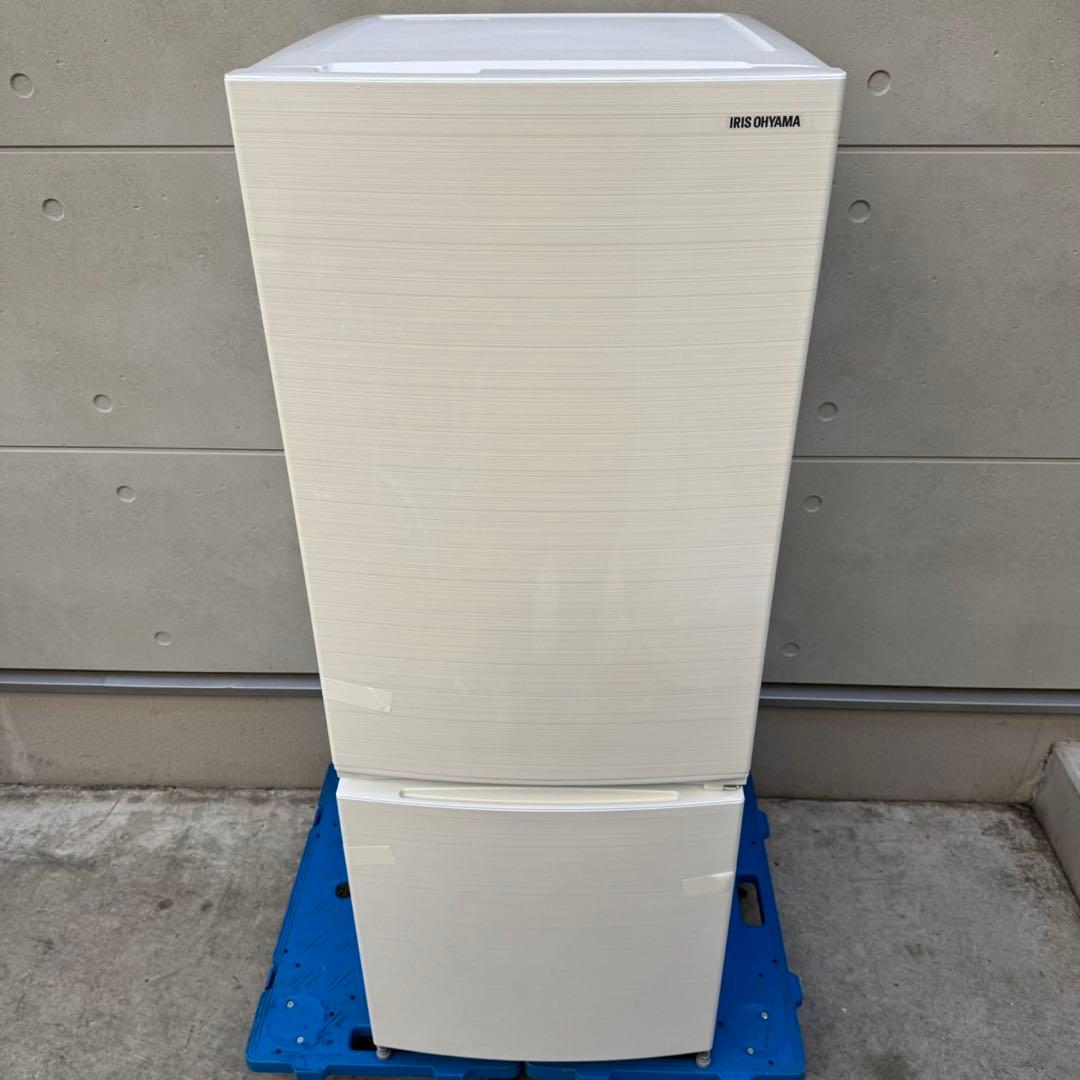 212⭐️2021年製★新品、未使用品★アイリス　冷蔵庫　ホワイト　一人暮らし