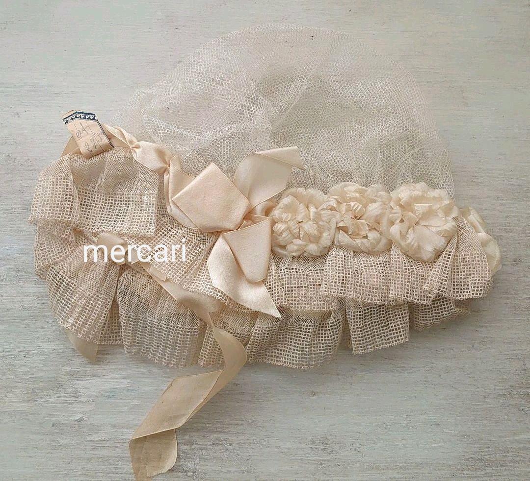 フランス製　アンティーク レースのボネ 薔薇の布花 シルクリボン