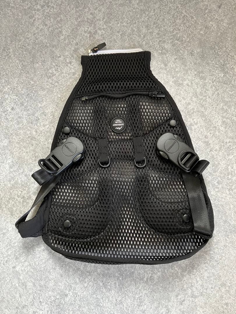 AIRBUGGY 抱っこ紐 ブラック