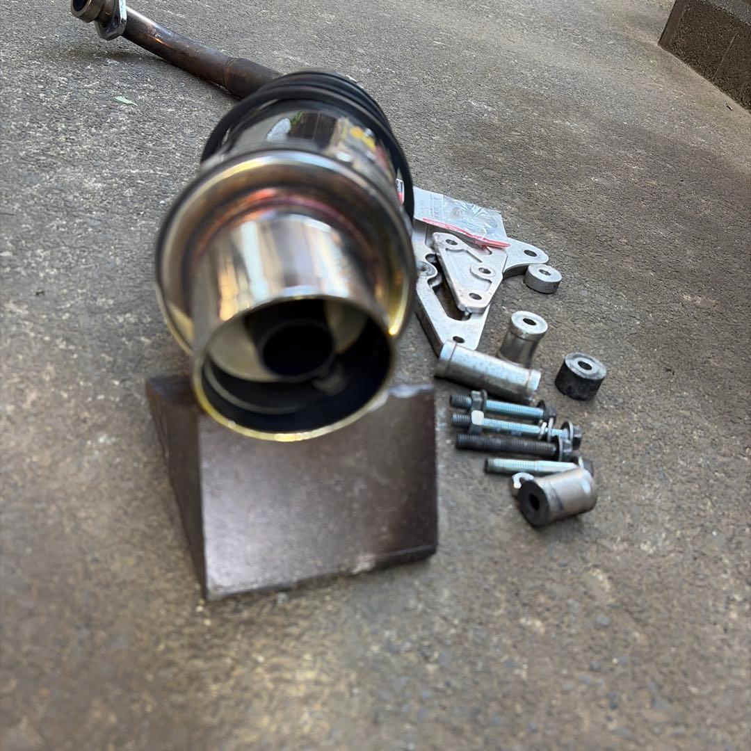 シグナスx se44j.1〜3型、リアライズライズマフラー稼働品、排気漏れ無し。