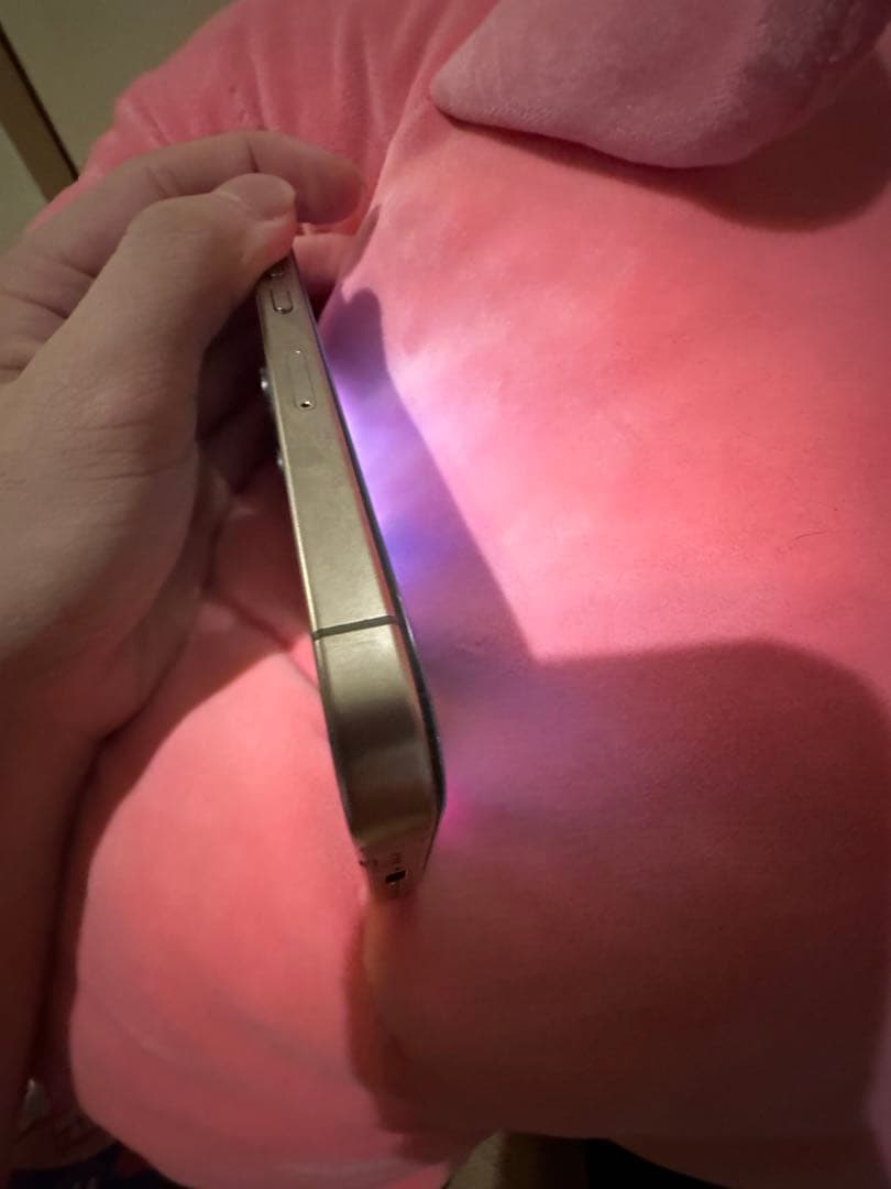 iPhone 15 pro 128GB ナチュラルチタニウム Luffy