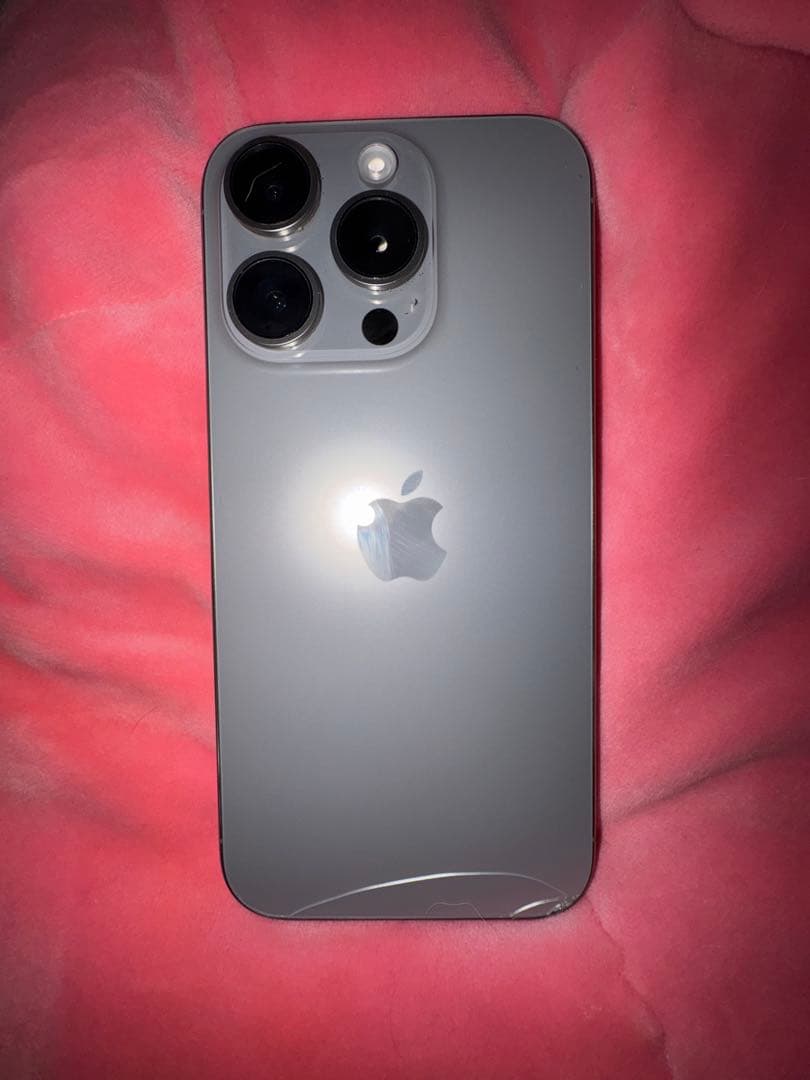 iPhone 15 pro 128GB ナチュラルチタニウム Luffy