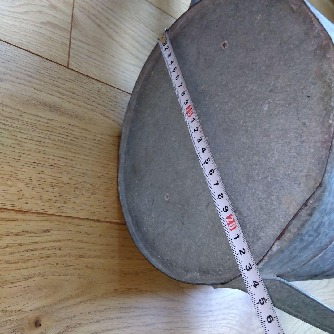 ジョウロ　ブリキ如雨露　アンティークじょうろ　ブリキジョーロ　花入れディスプレイ