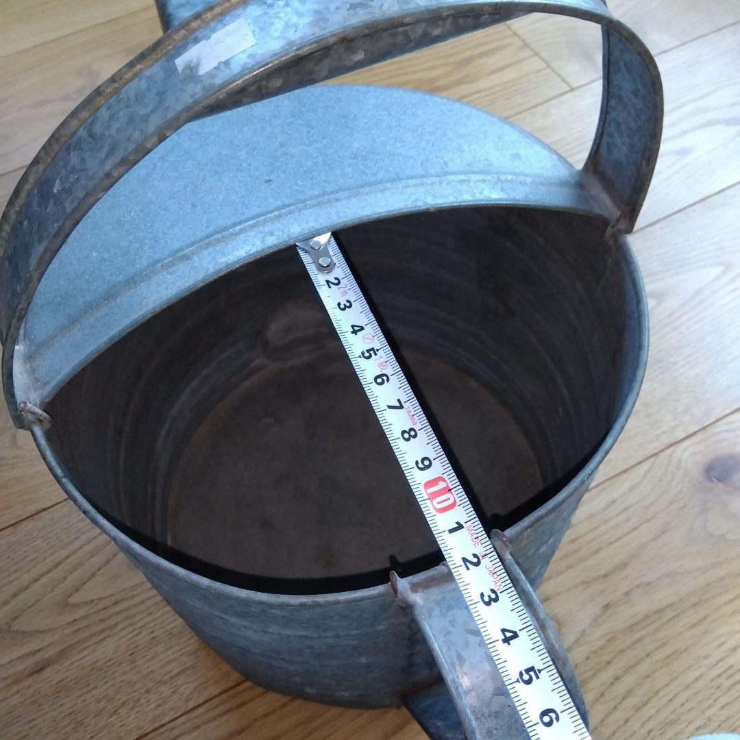 ジョウロ　ブリキ如雨露　アンティークじょうろ　ブリキジョーロ　花入れディスプレイ