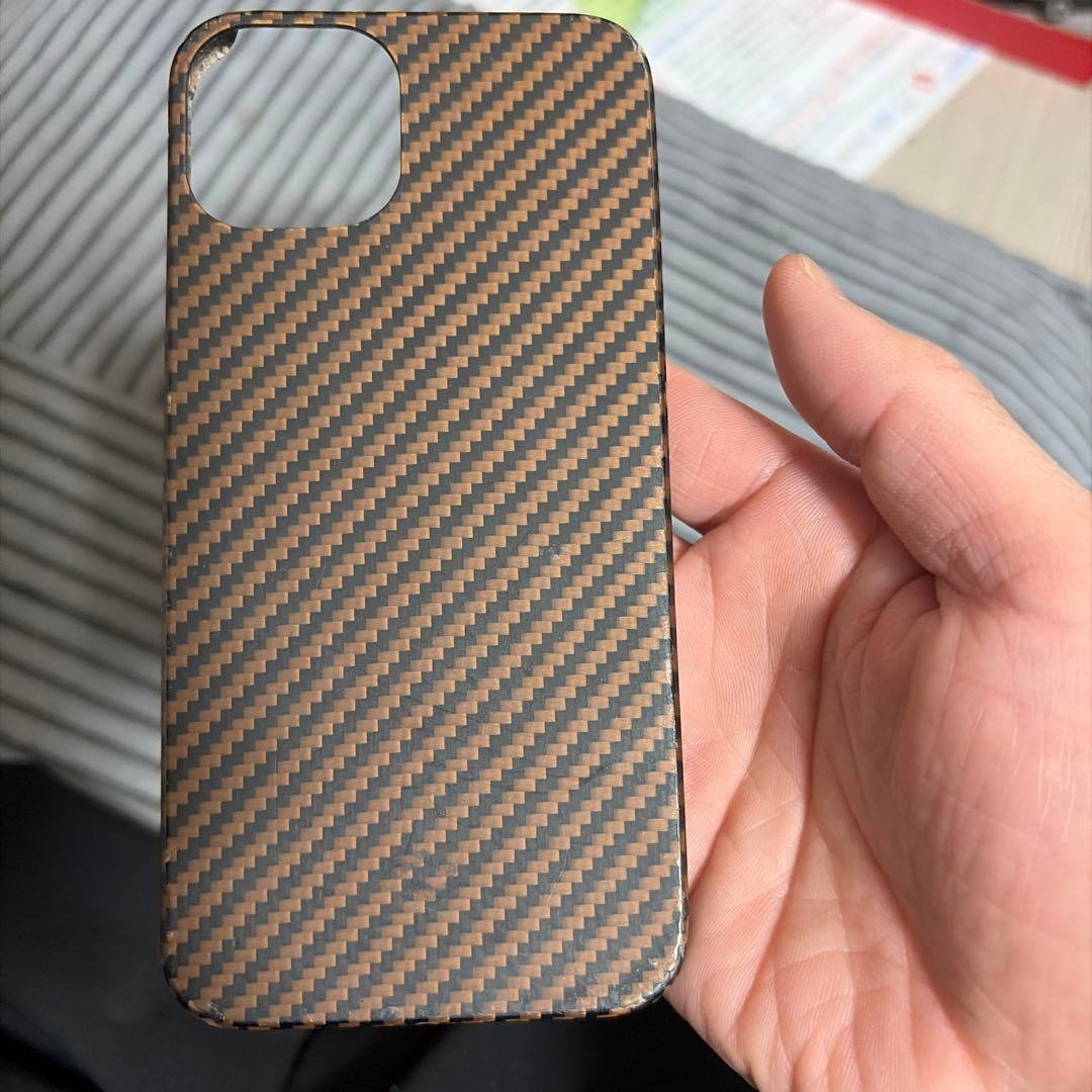 Apple iPhone 13 ミッドナイト 本体　pitaka ケース付