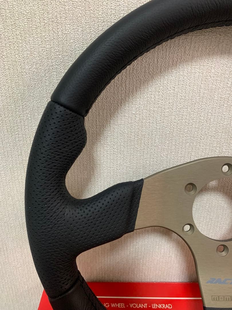 MOMO RECE 32 モモ　レース　32