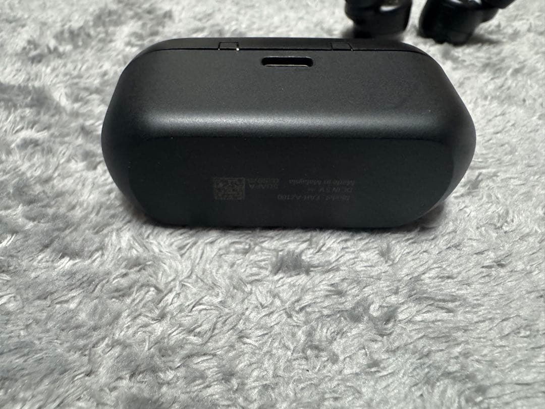 Technics EAH-AZ100 ブラック　専用レザーケース付き