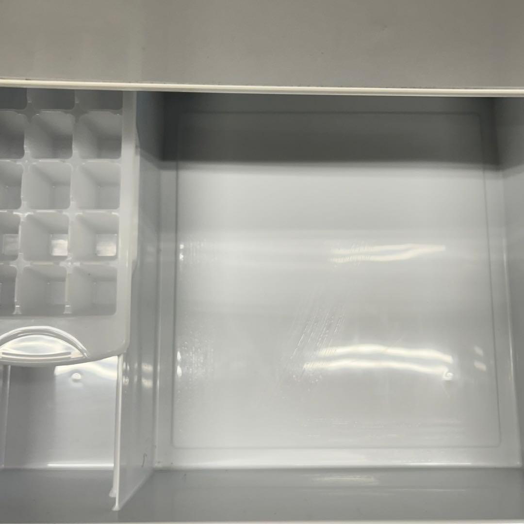 780 冷蔵庫　200L強　庫内美品　保証込　人気　小型　一人暮らし　洗濯機も有