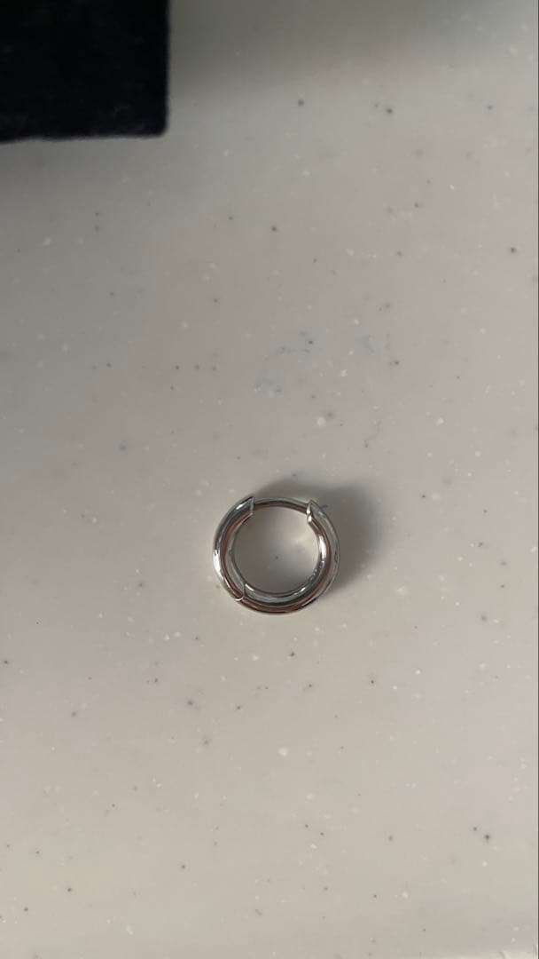 トムウッドピアス