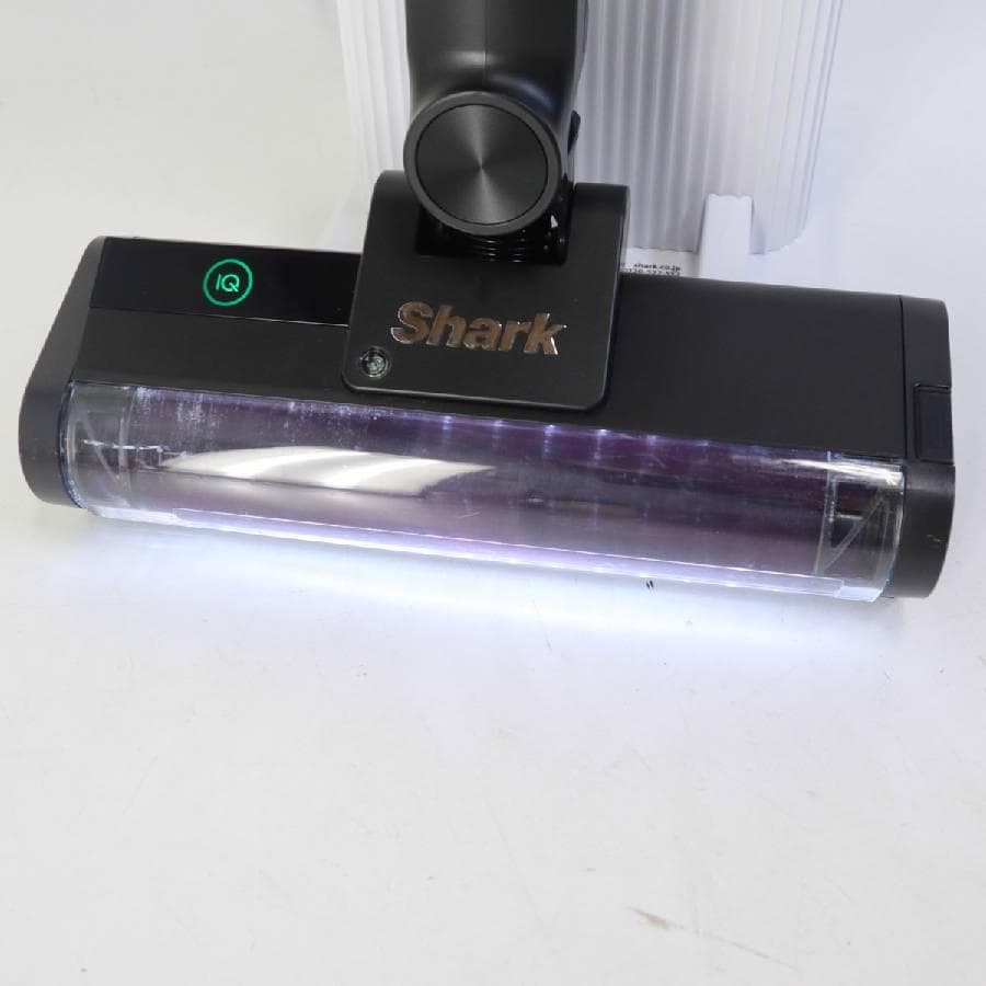 値下展示美品 シャーク クリーンセンスIQ＋ コードレススティッククリーナー