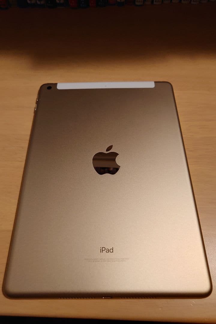 Apple iPad ゴールド第5世代32GB